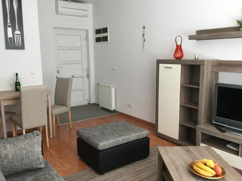 Adam'S Apartment And Free Parking Budapest Extérieur photo